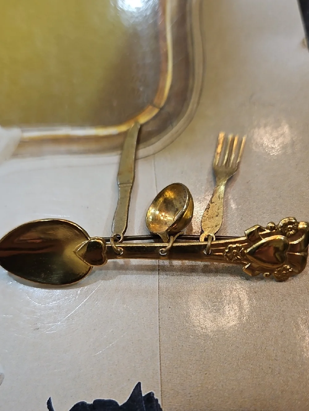 Gold-tone Miniature Cutlery Brooch Pin Spoon Cup Knife Fork‎ Brooch Chef Gift
